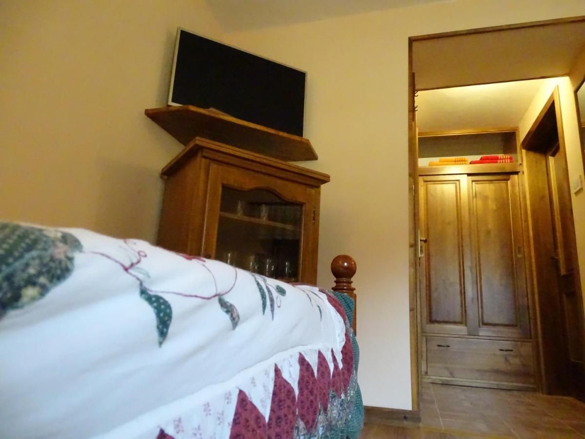 Apartmaji Pr-Gujlu Sela Nad Podmelcem 5220 Tolmin Podmelec Εξωτερικό φωτογραφία